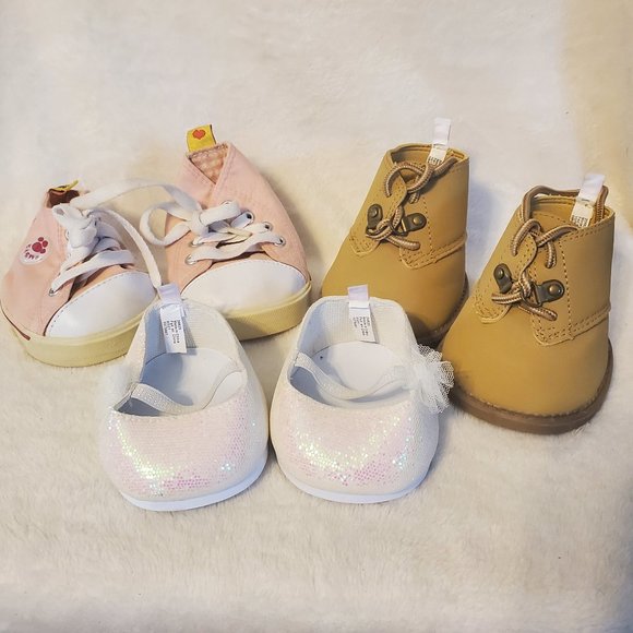 3 Pairs of BUILD A BEAR shoes - Picture 1 of 12